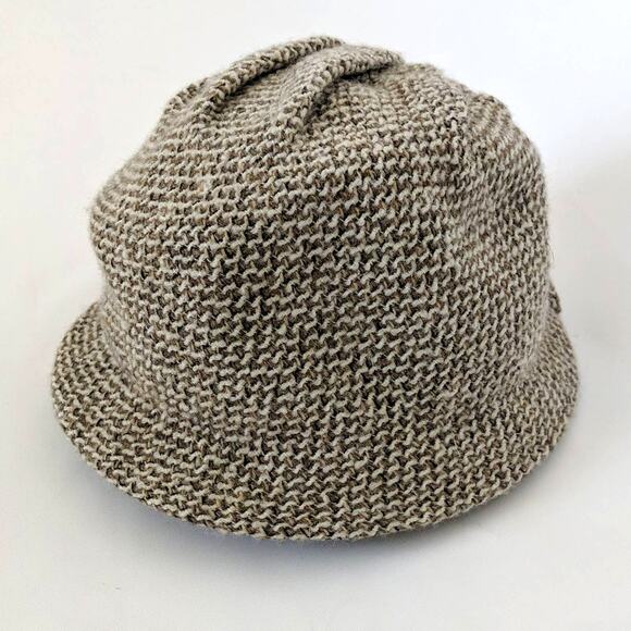 Vintage CHANEL Tweed City Hat Wool‎ Tan Cloche 57 Luxury Old Money main image 9